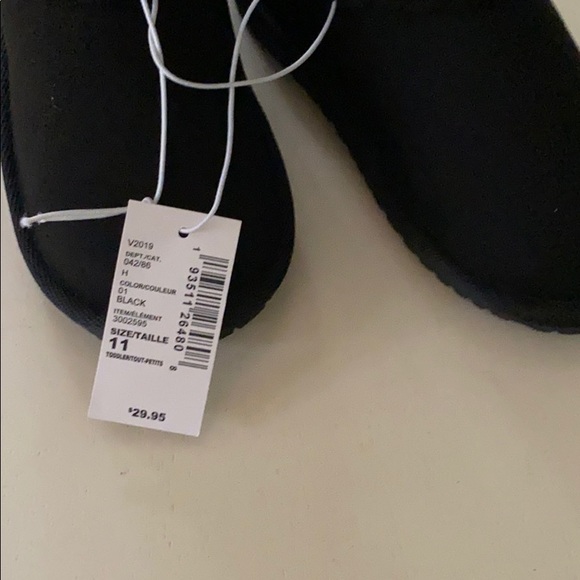 Black ugg like boots - Picture 3 of 3